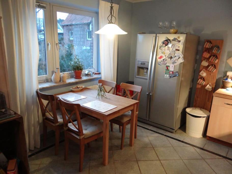 2 Bedroom Beautyful Vacation Home / Ferienhaus Brunsberg Buchholz in der Nordheide Exterior foto