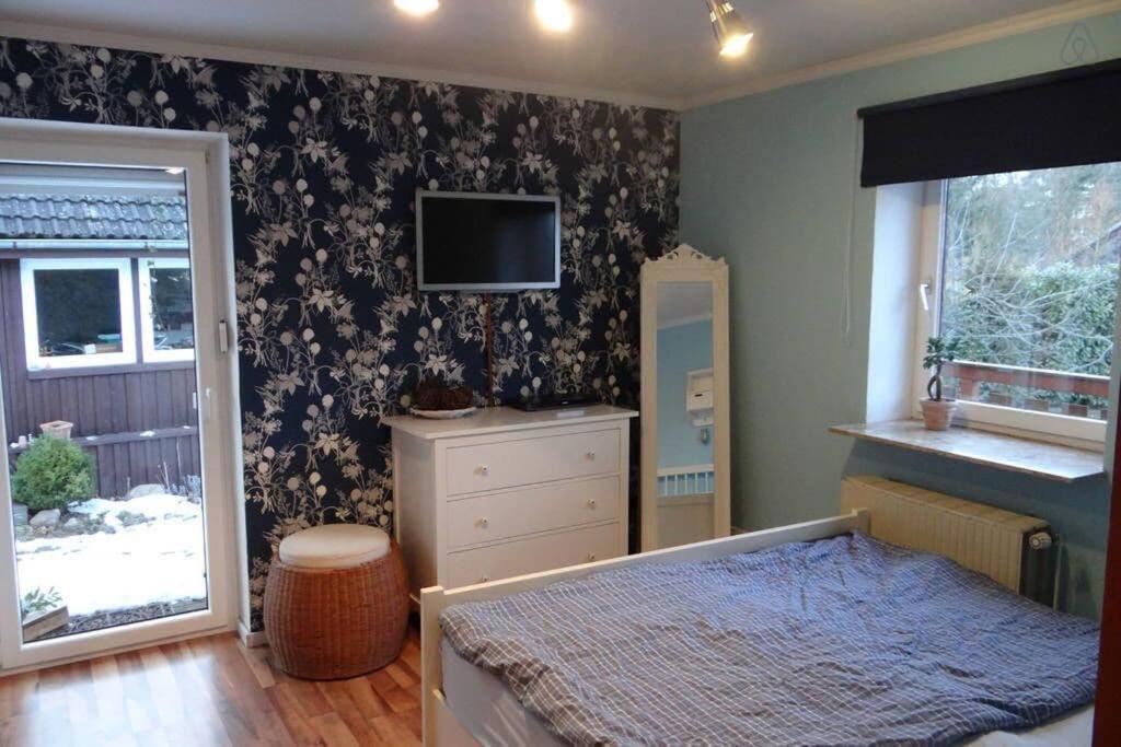 2 Bedroom Beautyful Vacation Home / Ferienhaus Brunsberg Buchholz in der Nordheide Exterior foto